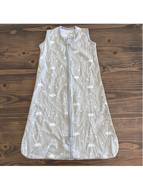 Baby Mama Cheetah Gray White Cloud Sleep Sack 0-6 Months